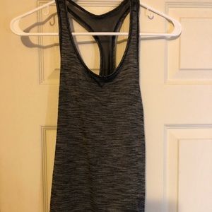Lululemon 4 Black/Gray tank